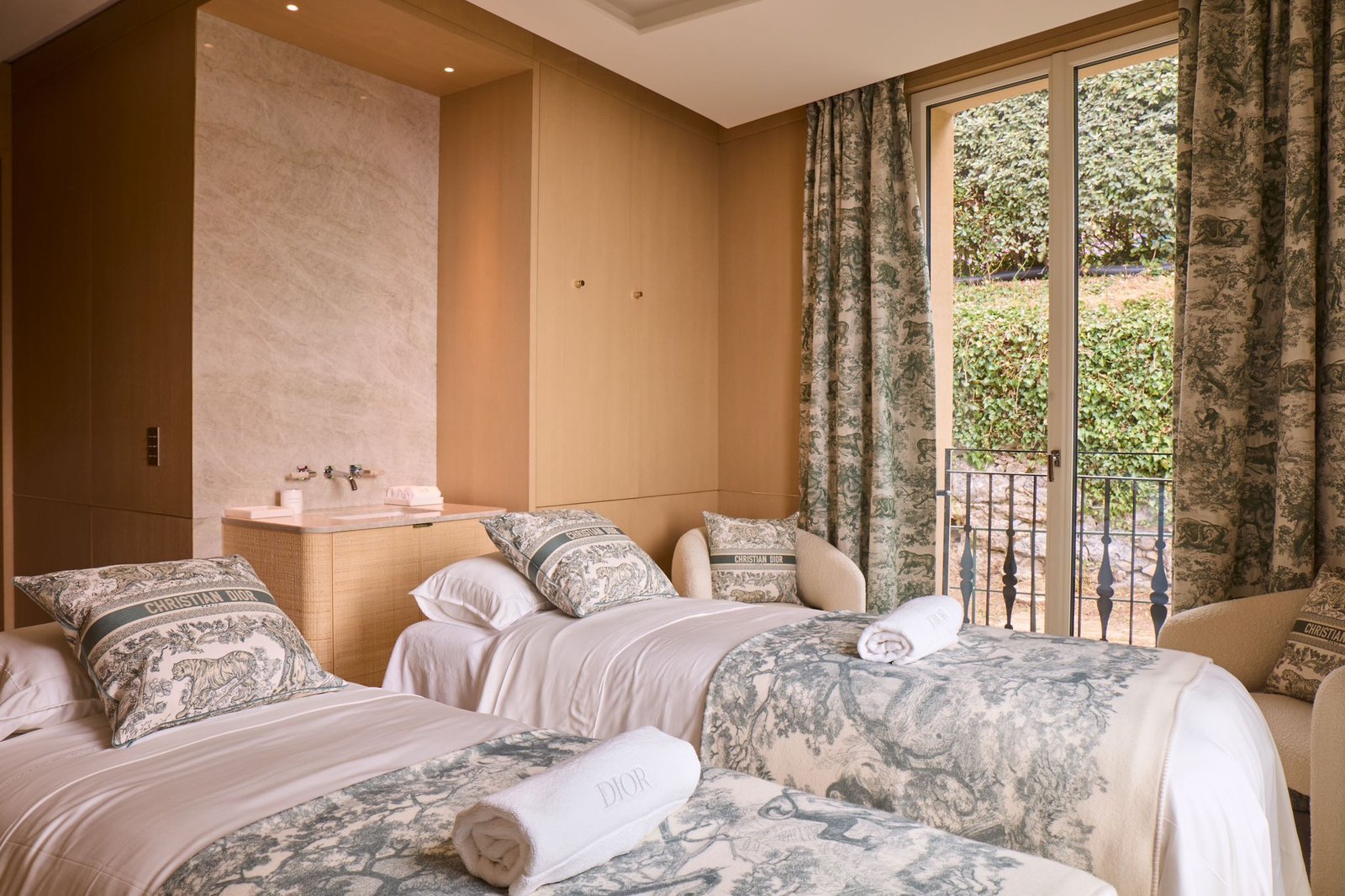 Hotel Furniture and Interior Solutions